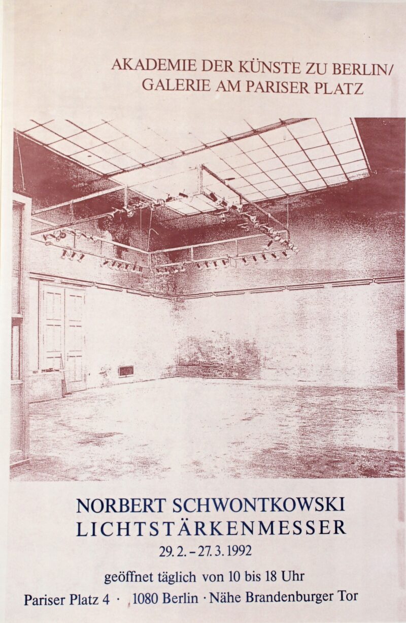 Abbildung 1: „Ausstellungsplakat „Lichtstärkenmesser““ von Norbert Schwontkowski